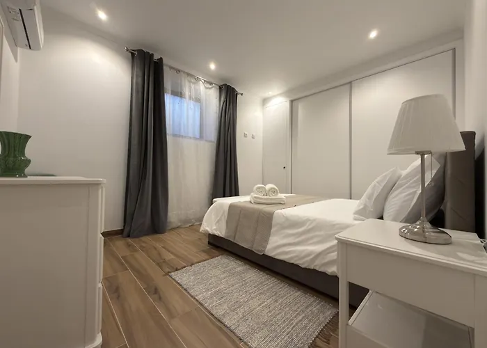 Casinhas Do Penedo *